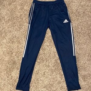 Adidas joggers size M